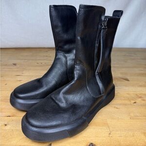 Dr Scholl’s Black Zip Up Ankle Boots Size 6.5